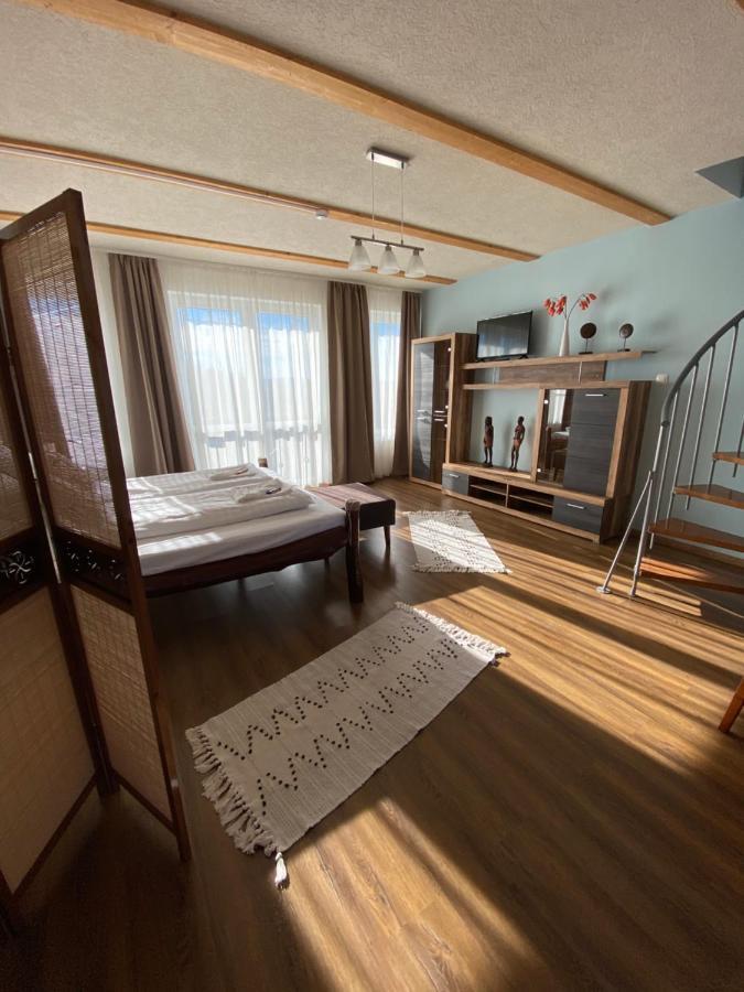 Platan Apartmanhaz Balatongyorok Exterior photo