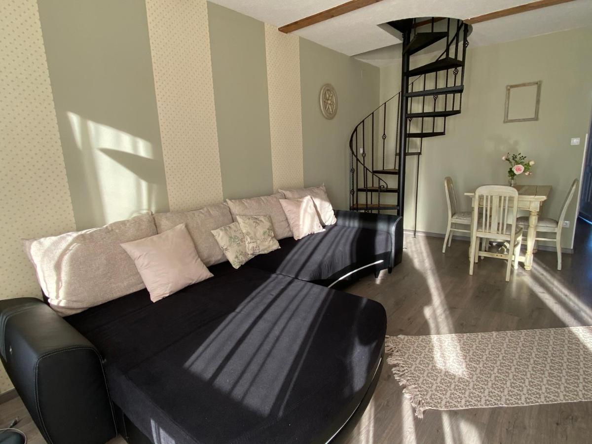 Platan Apartmanhaz Balatongyorok Exterior photo
