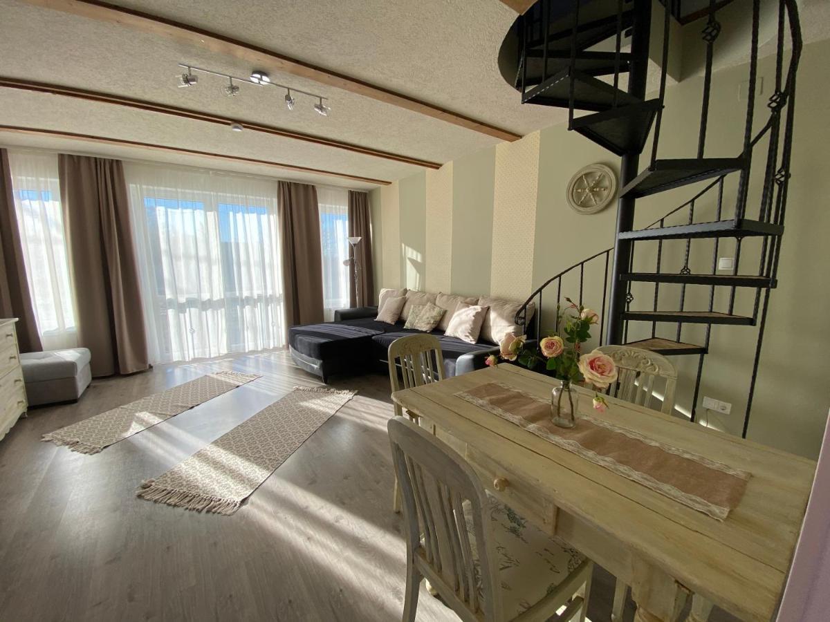 Platan Apartmanhaz Balatongyorok Exterior photo
